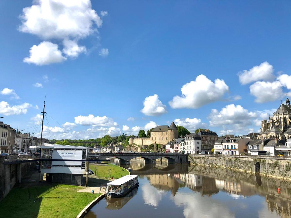 L'Hotel de Hercé Chambre d'Hote Mayenne Esterno foto