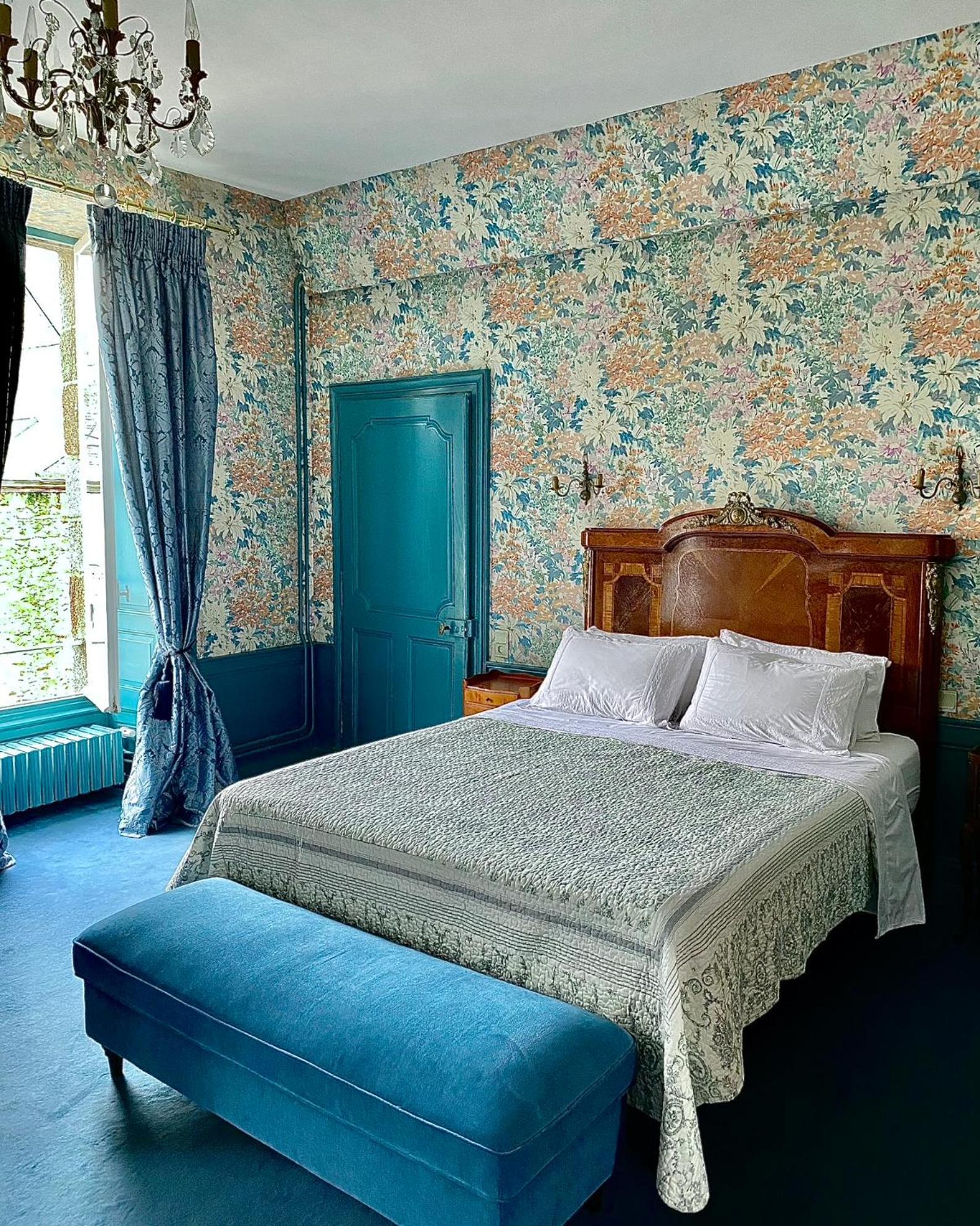 L'Hotel de Hercé Chambre d'Hote Mayenne Esterno foto