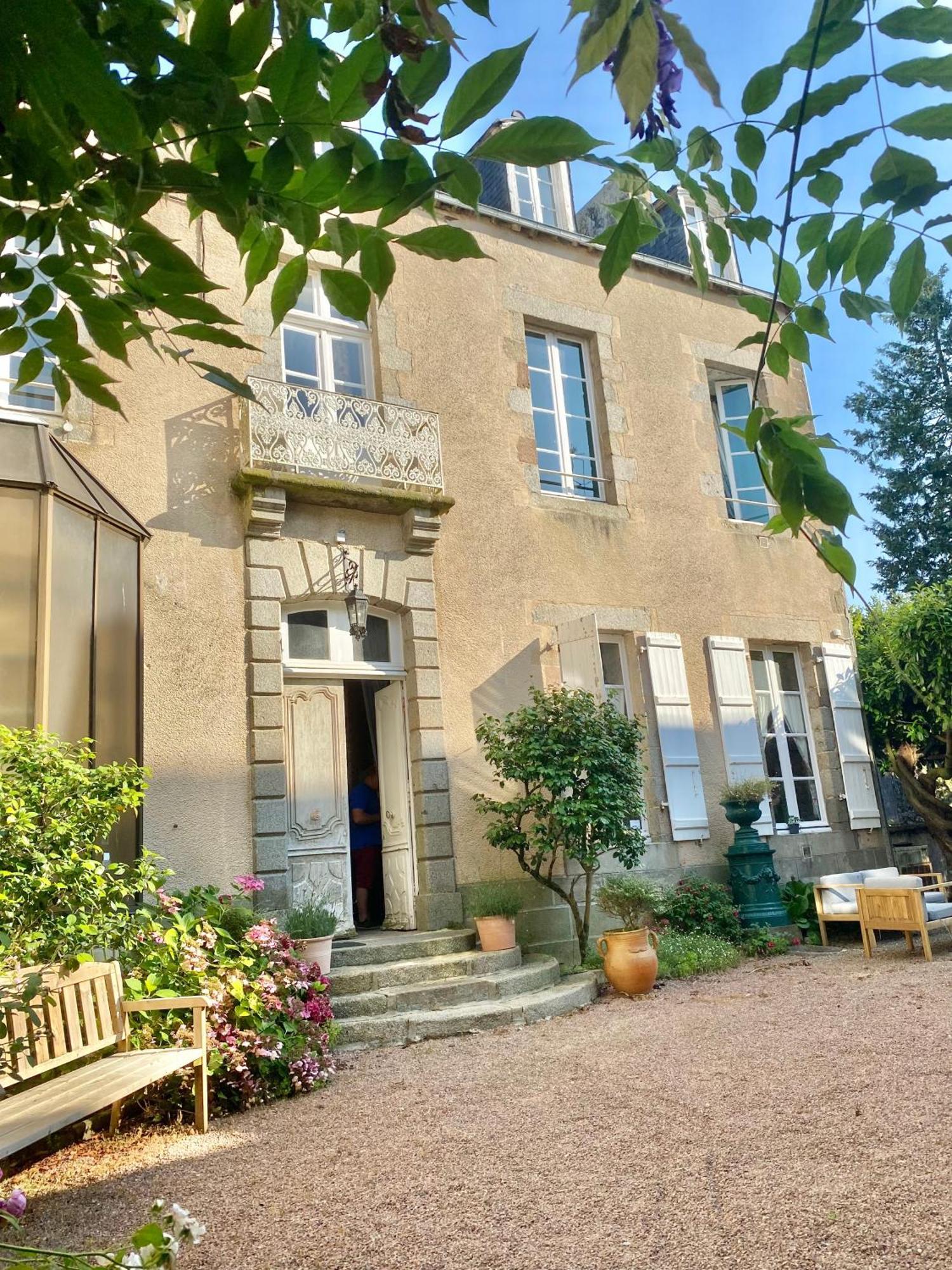 L'Hotel de Hercé Chambre d'Hote Mayenne Esterno foto